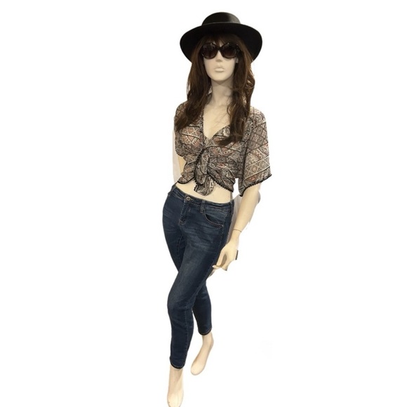 Mudd Women’s Boho Blouse - Picture 3 of 5